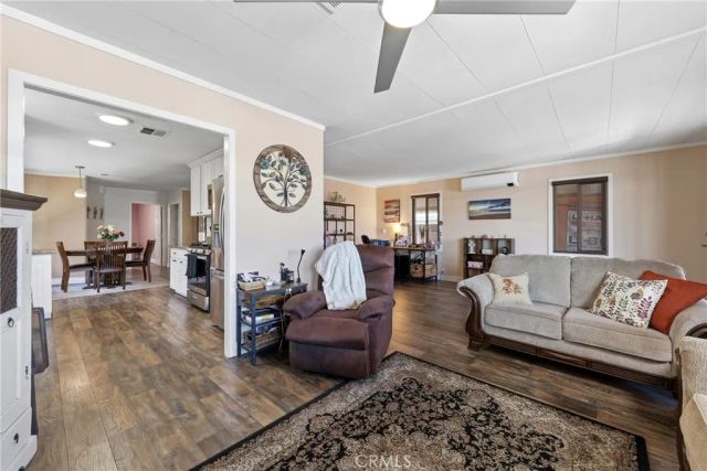 1201 W Valencia 13, Fullerton, CA 92833