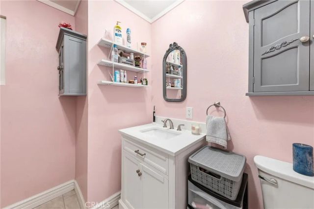 1201 W Valencia 13, Fullerton, CA 92833