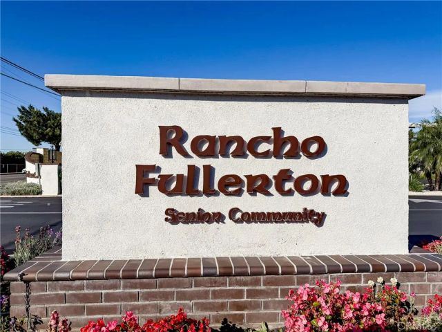 1201 W Valencia 13, Fullerton, CA 92833