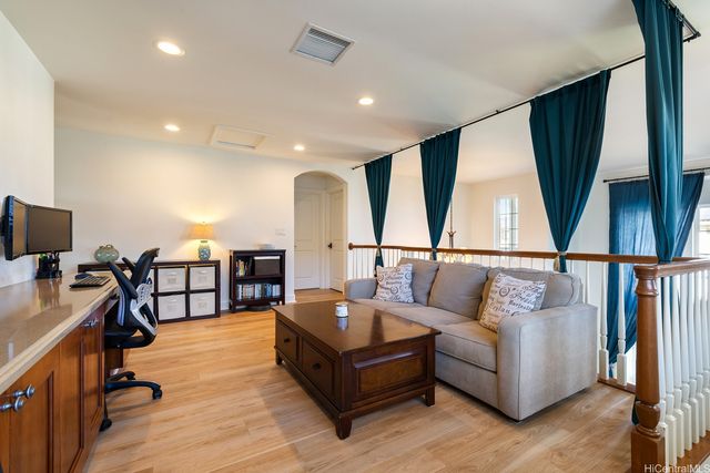 91-1051 Waikapoo Street, Ewa Beach, HI 96706