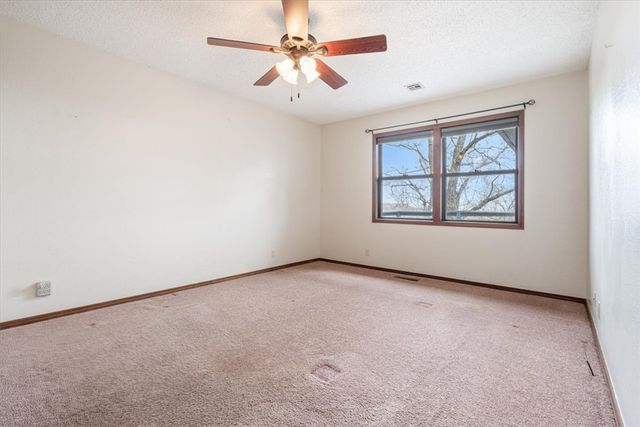 26 Mission Hills Lane, Holiday Island, AR 72631
