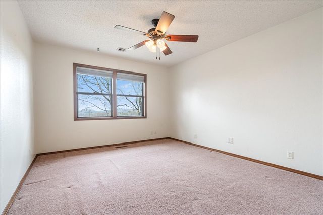 26 Mission Hills Lane, Holiday Island, AR 72631