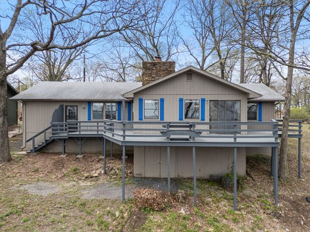 26 Mission Hills Lane, Holiday Island, AR 72631