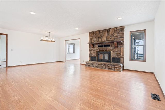 26 Mission Hills Lane, Holiday Island, AR 72631