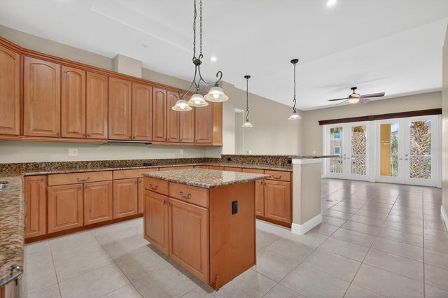 40 CASA BELLA CIRCLE 1102, Palm Coast, FL 32137