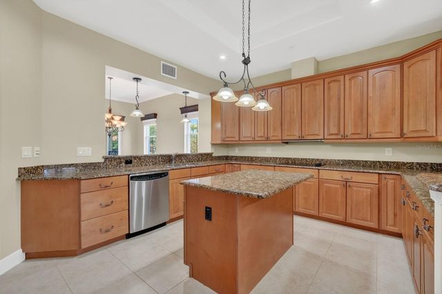 40 CASA BELLA CIRCLE 1102, Palm Coast, FL 32137