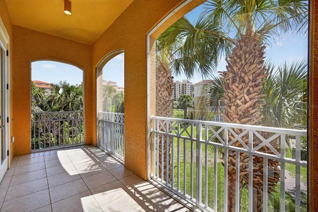 40 CASA BELLA CIRCLE 1102, Palm Coast, FL 32137