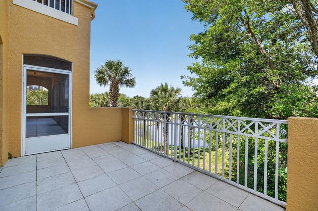 40 CASA BELLA CIRCLE 1102, Palm Coast, FL 32137