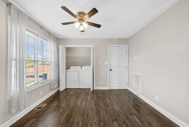 612 Fox Path Ln, Clarksville, TN 37040