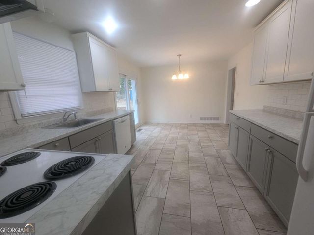 409 Samaritan Drive, Cumming, GA 30040