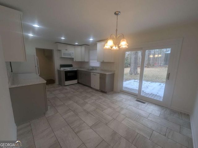 409 Samaritan Drive, Cumming, GA 30040