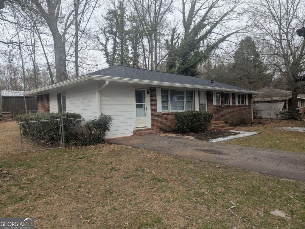 409 Samaritan Drive, Cumming, GA 30040