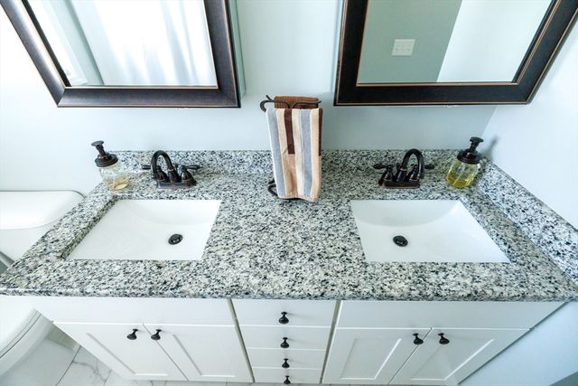 349 County St, Fall River, MA 02723