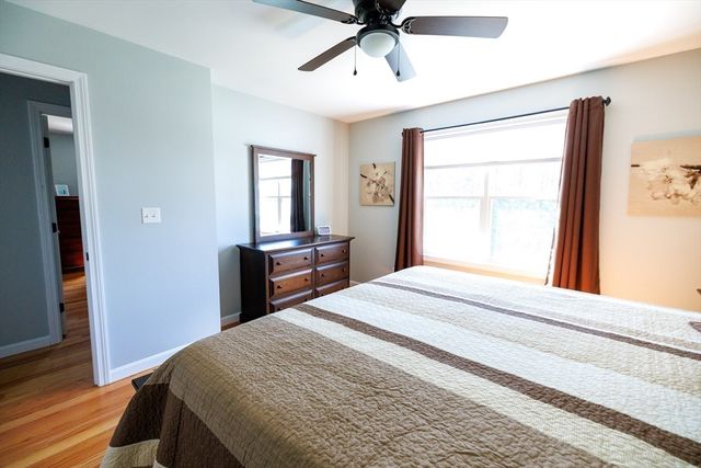 349 County St, Fall River, MA 02723