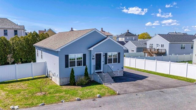 349 County St, Fall River, MA 02723