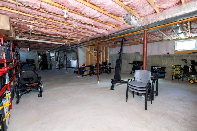 349 County St, Fall River, MA 02723