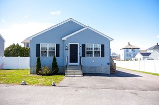 349 County St, Fall River, MA 02723