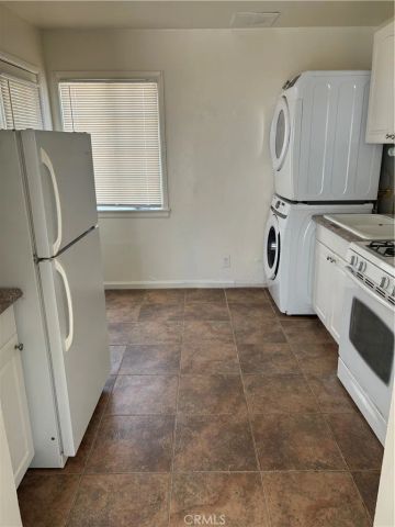 6688 Yucca, 29 Palms, CA 92277