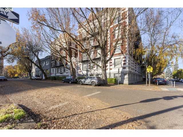 1811 Nw COUCH St 507, Portland, OR 97209