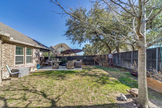 102 Vail, Boerne, TX 78006