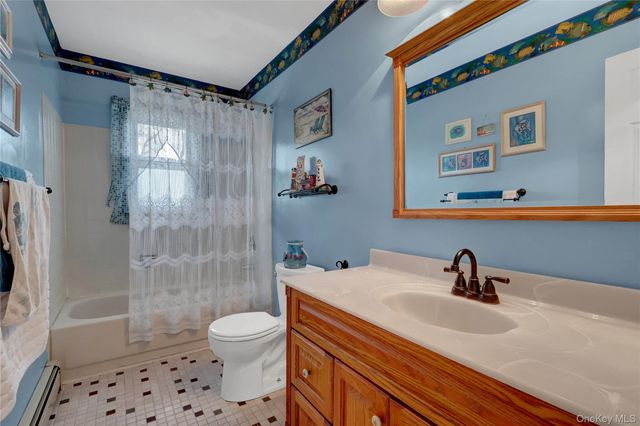 24 Milburn Road, Sound Beach, NY 11789