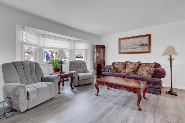 24 Milburn Road, Sound Beach, NY 11789