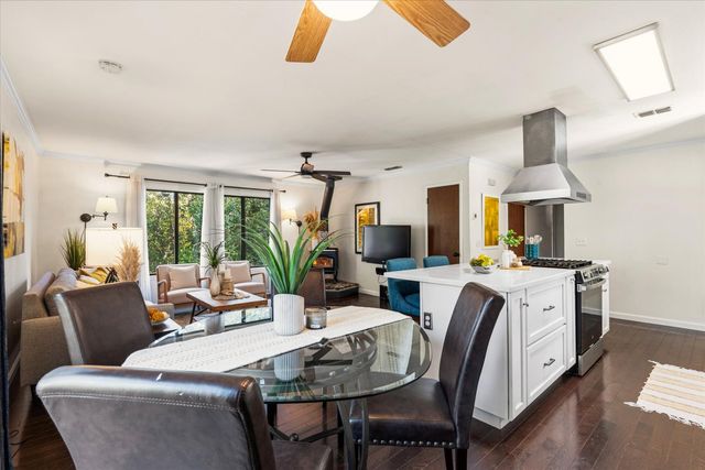 12755 Shockley Ct, Auburn, CA 95603