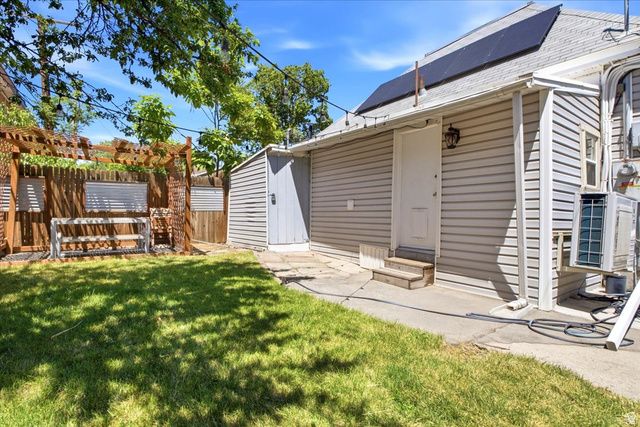 560 S WINDSOR ST, Salt Lake City, UT 84102