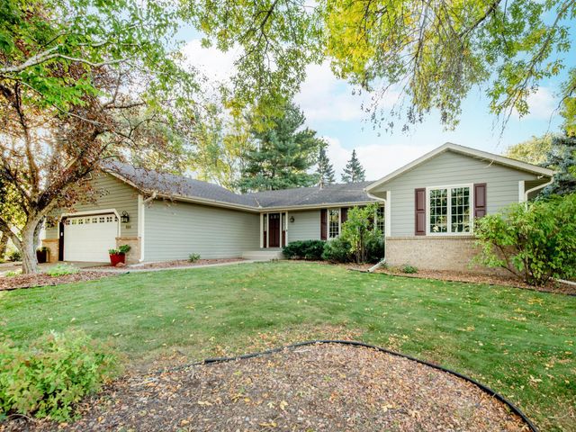 866 Cheri Lane, Mendota Heights, MN 55120