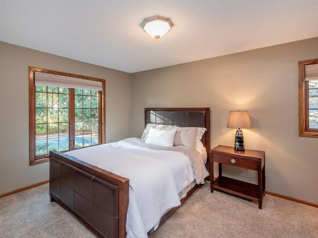 866 Cheri Lane, Mendota Heights, MN 55120