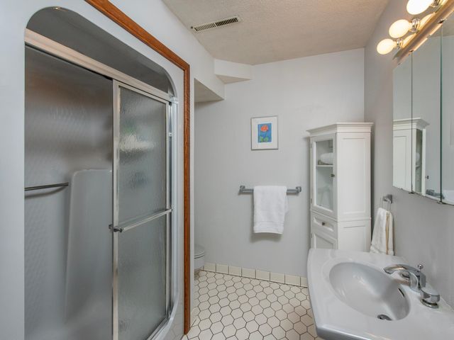 866 Cheri Lane, Mendota Heights, MN 55120