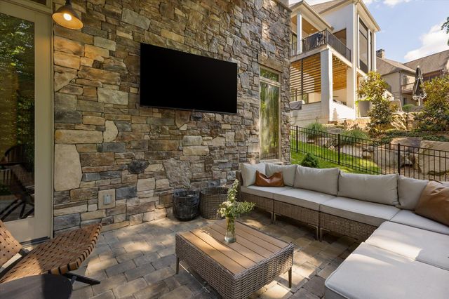 842 Dry Branch Court, Chattanooga, TN 37419
