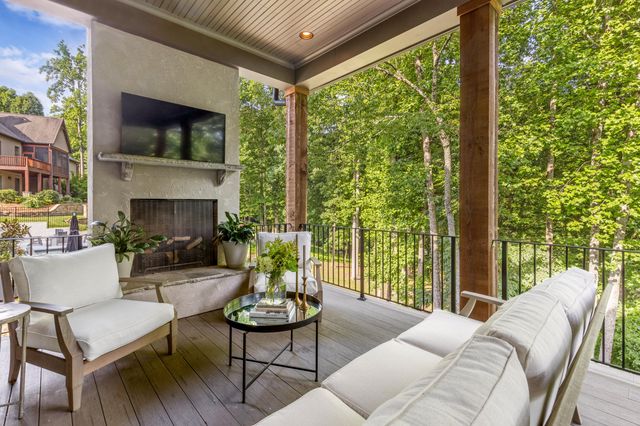 842 Dry Branch Court, Chattanooga, TN 37419