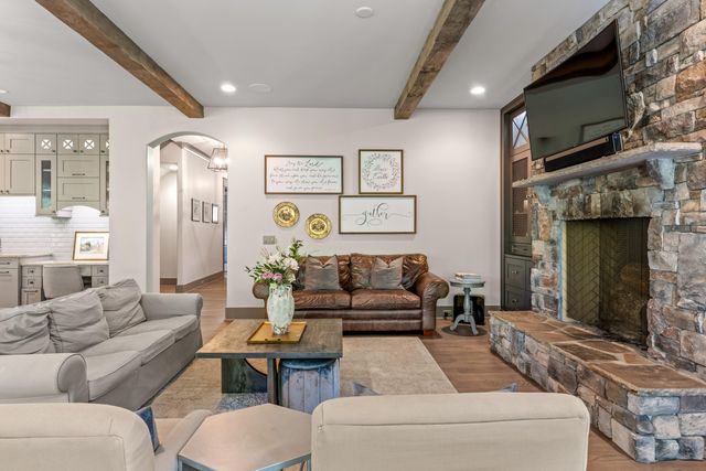 842 Dry Branch Court, Chattanooga, TN 37419