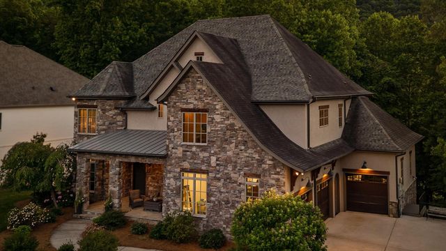 842 Dry Branch Court, Chattanooga, TN 37419