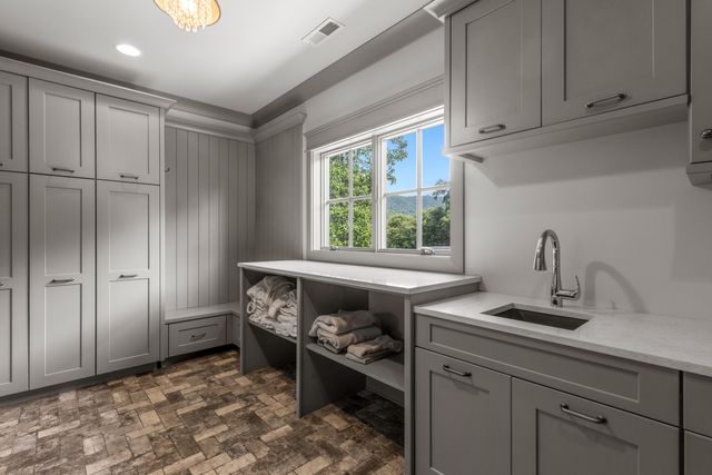 842 Dry Branch Court, Chattanooga, TN 37419