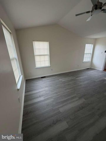 125 STONEBRIDGE BLVD, New Castle, DE 19720