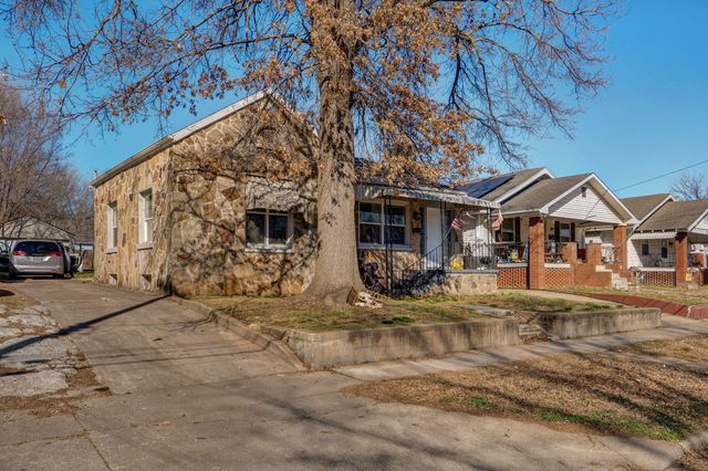 723 W Webster Street, Springfield, MO 65802