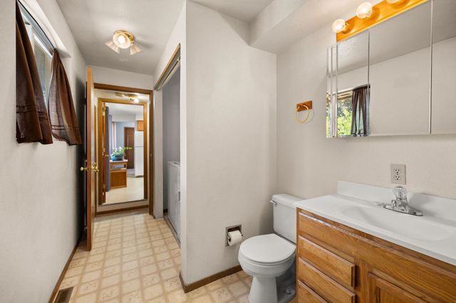 14517 E Broadway Ave, Spokane Valley, WA 99216