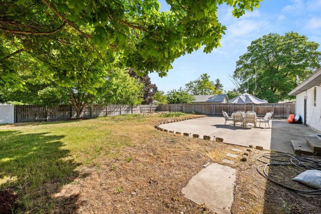 14517 E Broadway Ave, Spokane Valley, WA 99216