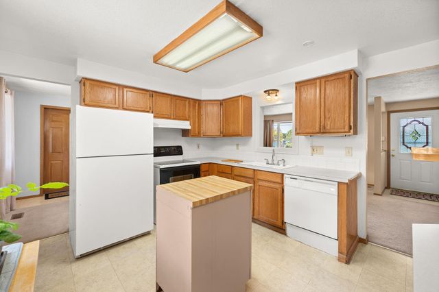 14517 E Broadway Ave, Spokane Valley, WA 99216