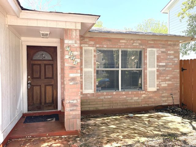 7423 CORIAN PARK DR, San Antonio, TX 78249