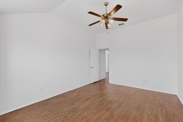 416 Prescott Lane, Fort Worth, TX 76036