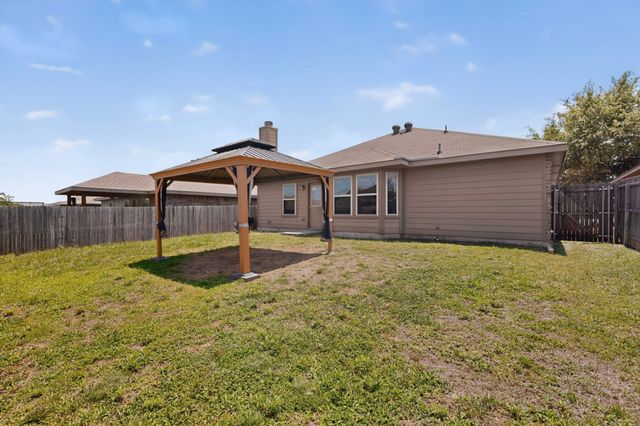 416 Prescott Lane, Fort Worth, TX 76036