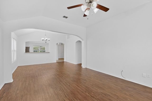 416 Prescott Lane, Fort Worth, TX 76036
