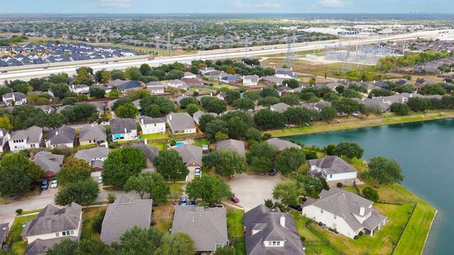 25910 N Lakefair Drive, Richmond, TX 77406