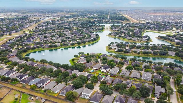 25910 N Lakefair Drive, Richmond, TX 77406