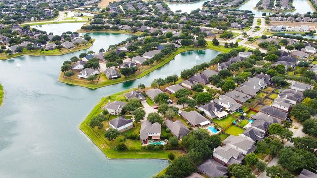 25910 N Lakefair Drive, Richmond, TX 77406