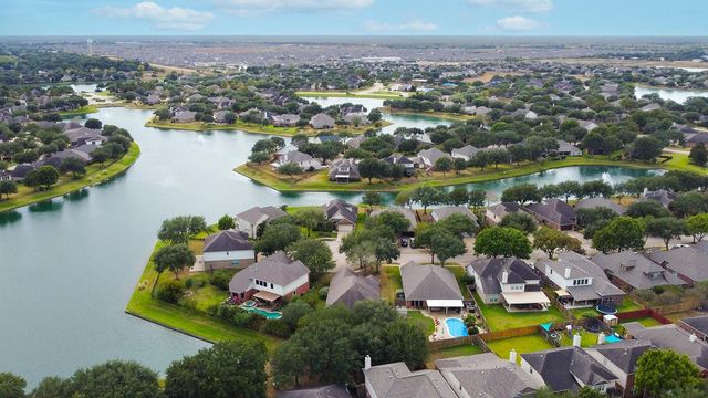 25910 N Lakefair Drive, Richmond, TX 77406