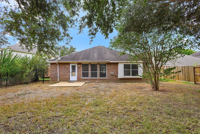 25910 N Lakefair Drive, Richmond, TX 77406